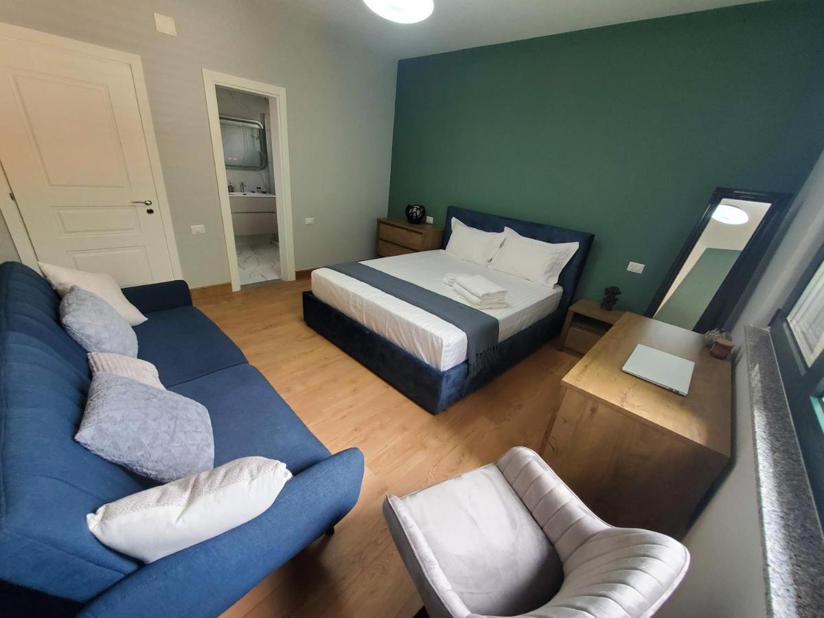 ティラナ Condesa Bed & Breakfast エクステリア 写真